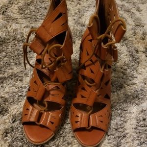 Leather lace up heel sandals